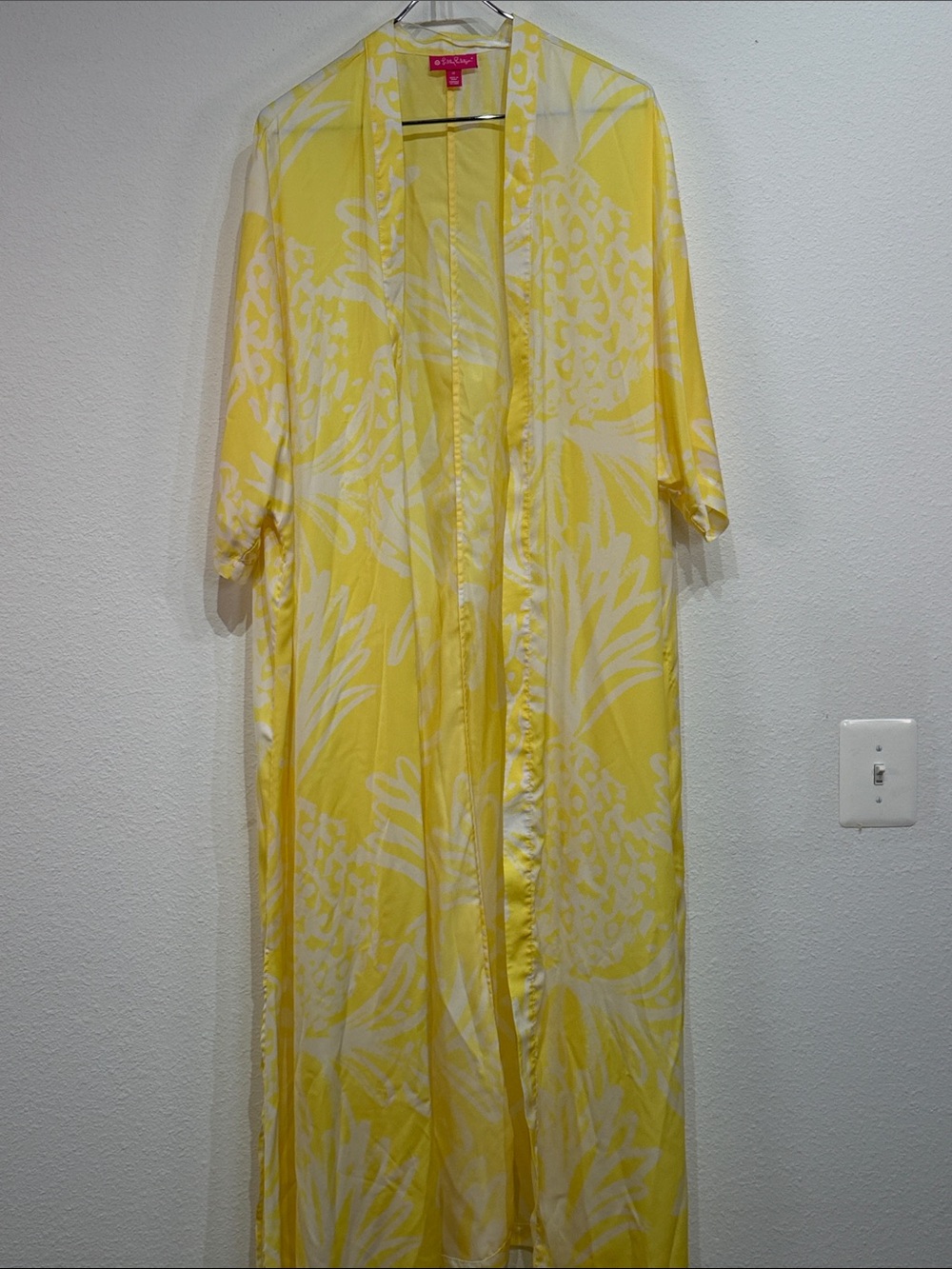 Lilly Pulitzer Target bright yellow and white plus 1X swim coverup kimono - Picture 2 of 7